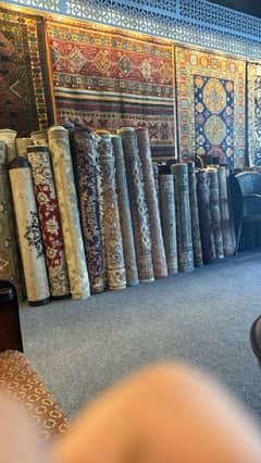 helper required for carpet shop