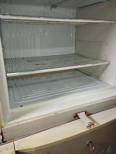Dawlance Refrigerator for Sale 5