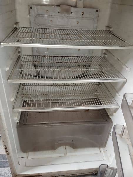 Dawlance Refrigerator for Sale 7