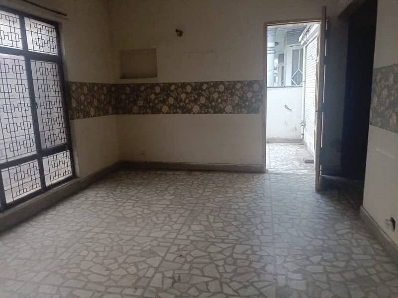 2 bed upper portion 4 rent in chaklala scheme 3 1