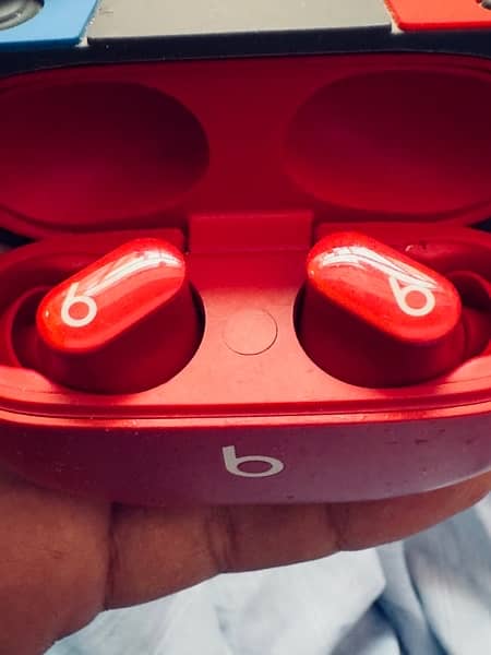 Beats Studio Buds 1