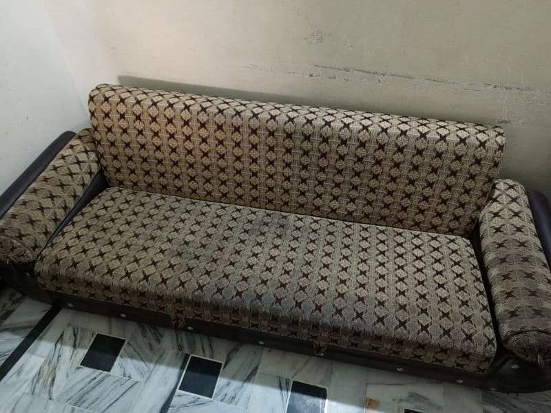Sofa cumbed 2