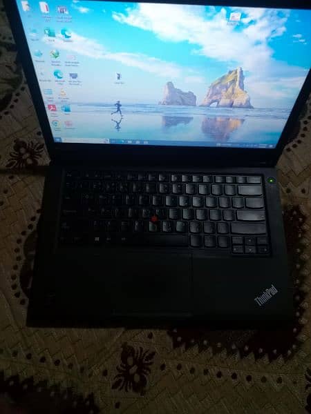 core I 5 laptop use new condition 3