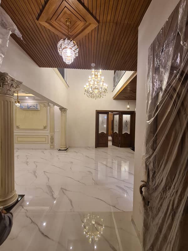 Exquisite 1 Kanal Spanish Villa For Sale In DHA Phase 7 Block X 3