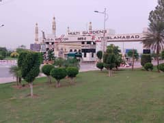 10 marla ideal location plot for sale in B-17 Islamabad block C