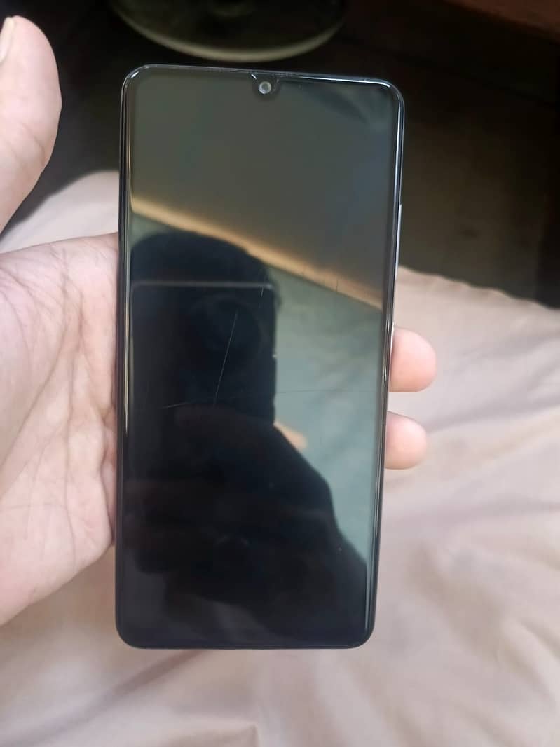 Samsung A32 with box 10/8 3