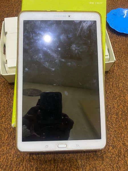 Samsung Galxay Tab E 2