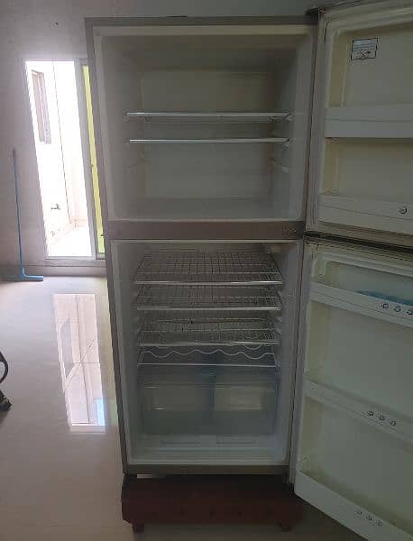 Haier 14 Cubic Large Fridge for sale in perfect condition- 03007420777 2