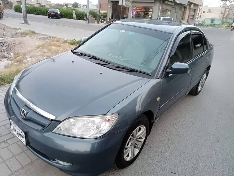 HOME USED HONDA CIVIC EXi 2004 VERY NEAT&CLEAN LIKE NEW 0300 9659991 4