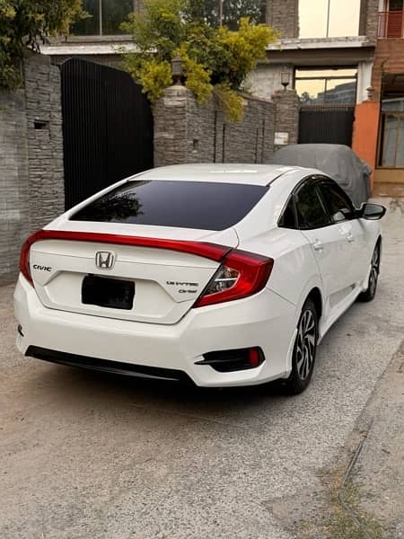 Honda Civic 2018 1