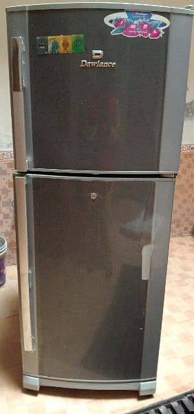 Dawlance Medium Size Fridge 2