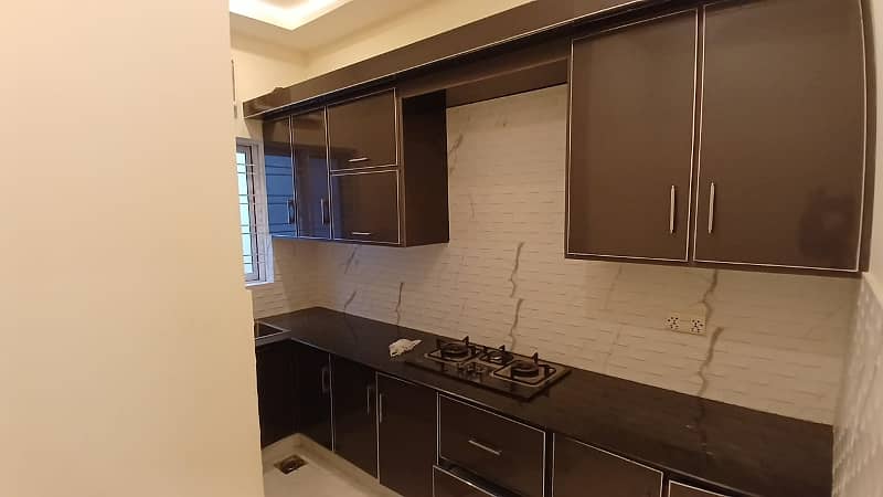5 Marla Brand New House For Rent In Bahria Town Block AA Lahore 3
