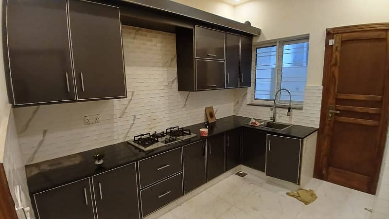 5 Marla Brand New House For Rent In Bahria Town Block AA Lahore 10