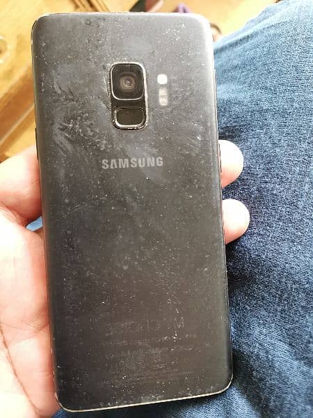 Samsung Galaxy S-9 1