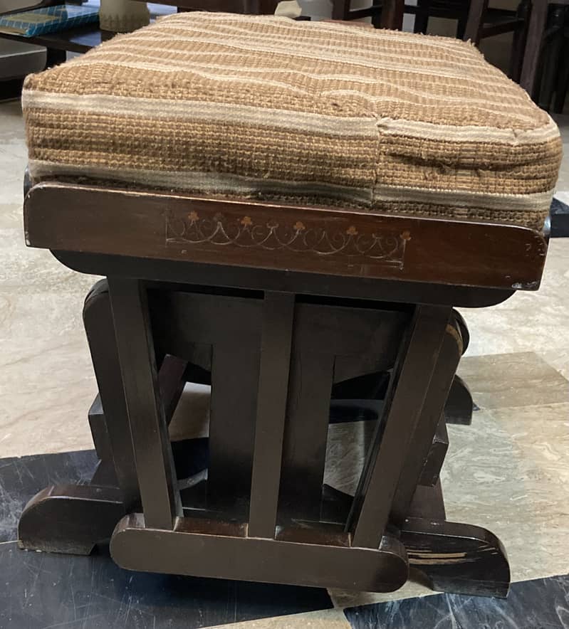Rocking Chair with Footrest | Urgent Sale 5
