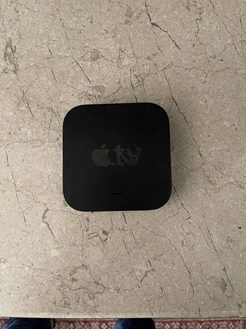 Apple TV 3rd generation 32 gb 2