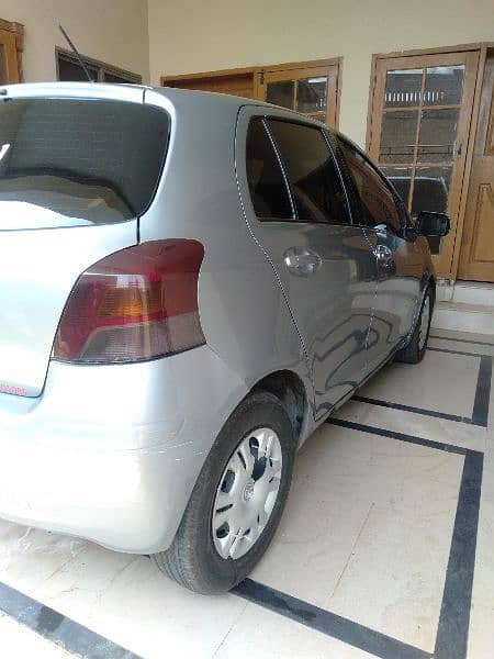 Toyota Vitz 2009 for sale 3