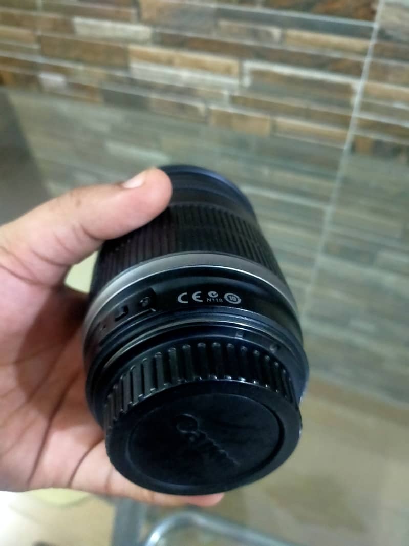 CANON 18-200 zoom lense 1