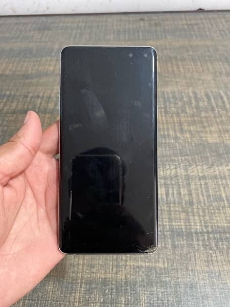 Samsung Galaxy s10 plus 5g 8/256 0