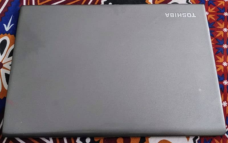 i5 6th Generation Toshiba Laptop 5