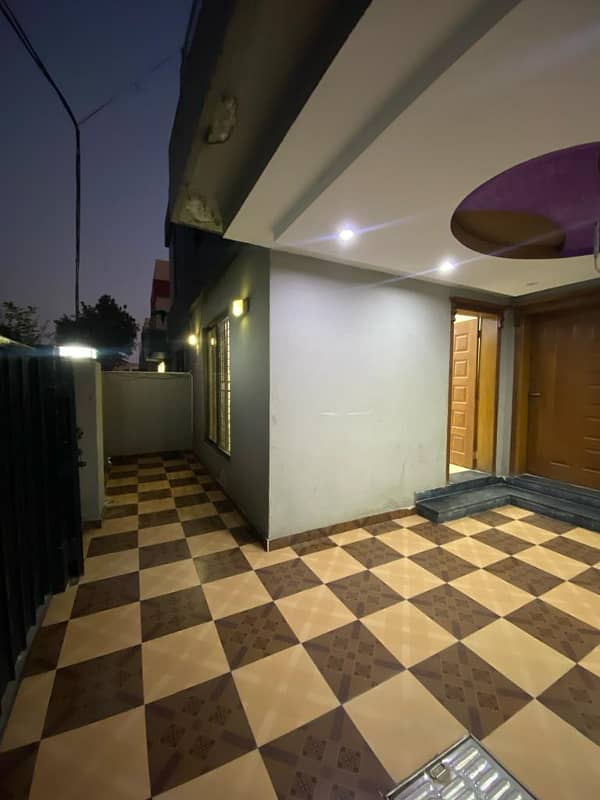 5 Marla Slightly Used House Available For Sale In Block CC Sector D Bahria Town 25