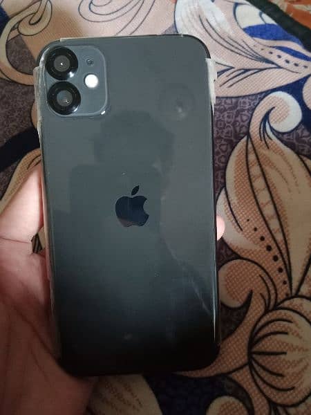 iphone 11 64. g. p jv with box 1