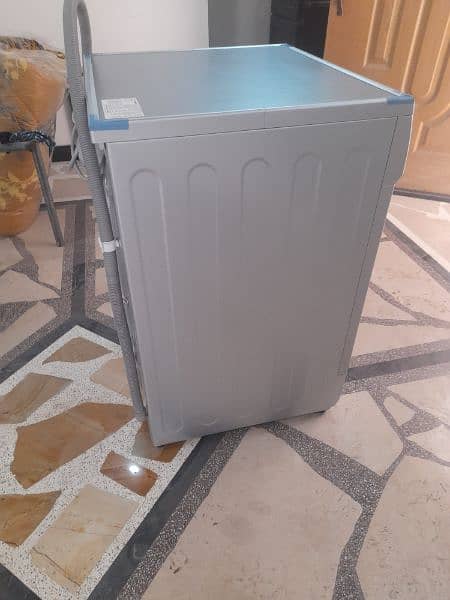 LG Automatic Washing Machine 8Kg 6