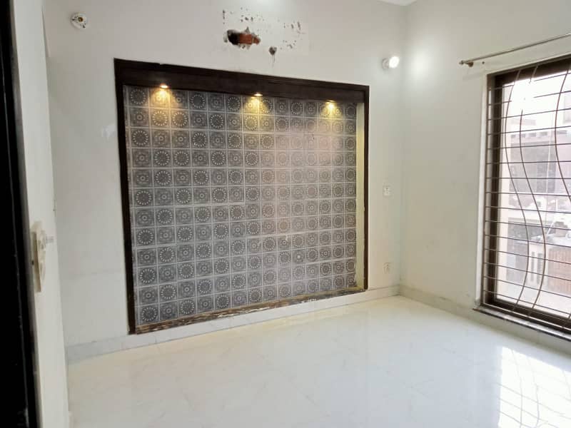 5 Marla Beautiful House For Sale In Sector D AA Block Bahria Town Lahore 10