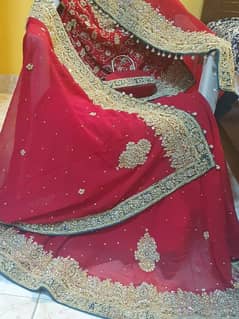 bridal dreas