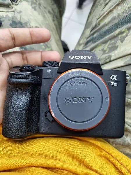 Sony Alpha A7iii / A73 Only Body 8