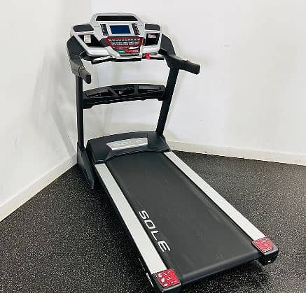 Sole f 63 USA BRAND TREADMILL 0