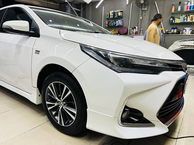 Toyota Corolla Altis 2017 8