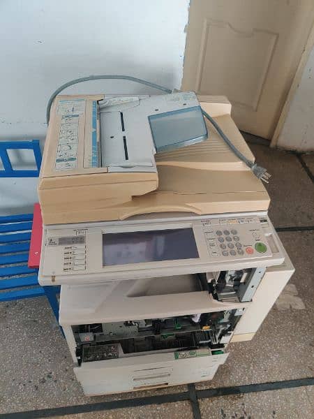 Neat and clean Perfect Photocopying machine 6