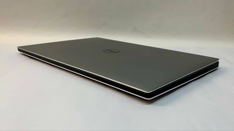 Dell pricison 5510 core i7 6th Generation 32GB DDR4X Ram 256GB SSD 4