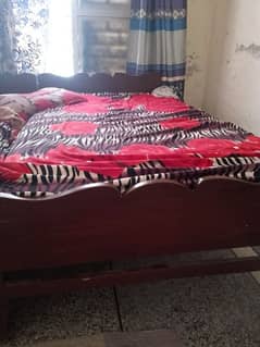 2 Single bed in good condition