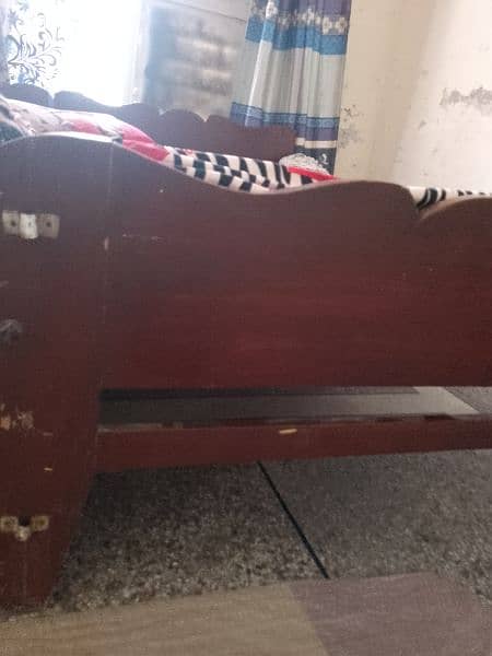 2 Single bed in good condition 1