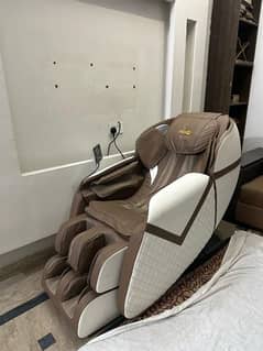 MASSAGE CHAIR (IN BRAND NEW CONDITION)
