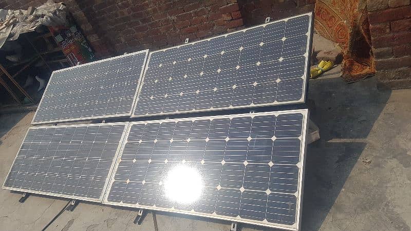 4 sollar panels in good condition 150 watts 2