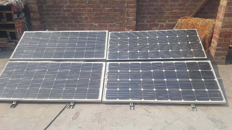 4 sollar panels in good condition 150 watts 3