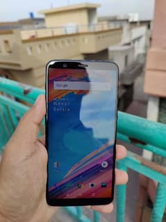 OnePlus 5t 8gb 128gb Dual SIM approved