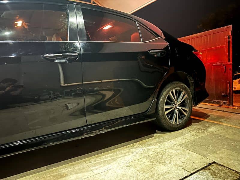 Toyota Altis Grande 2018 10