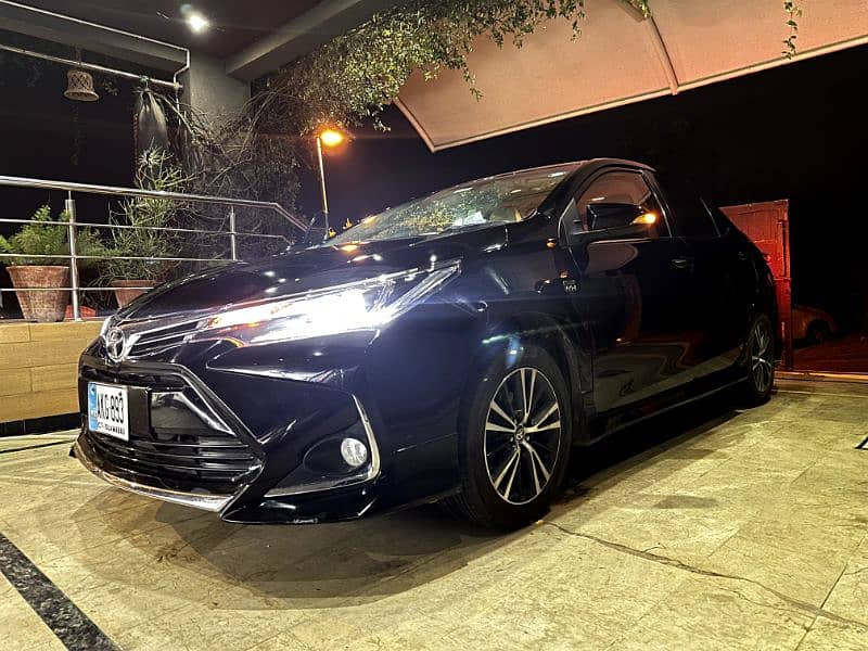 Toyota Altis Grande 2018 13