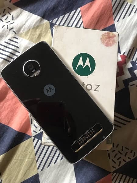 Moto Z Play Dual Sim Official Full Box 1