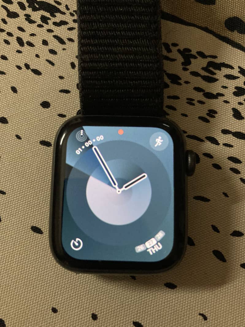Apple Watch SE Aluminum 44mm (GPS) 1