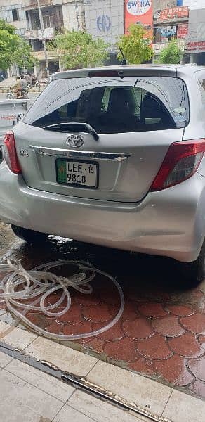 Toyota Vitz 2013 6