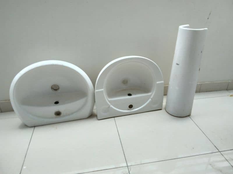 used wash basins set 1