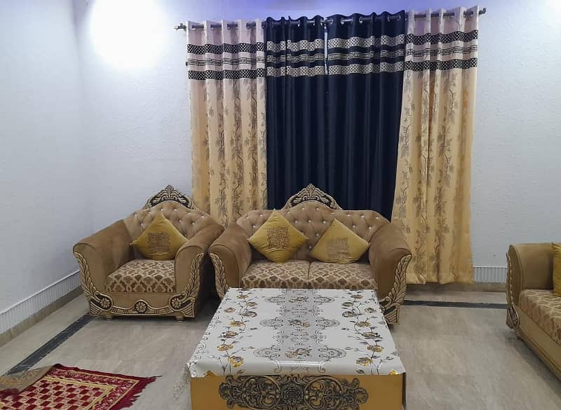 10 MARLA FULLY FURINSHED HOUSE FOR RENT IN DHA PHASE 8 7