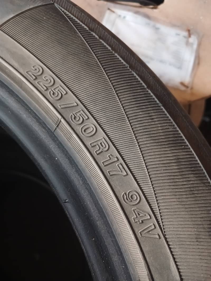 yokohama 17 inch tyre 225.50. 17 3