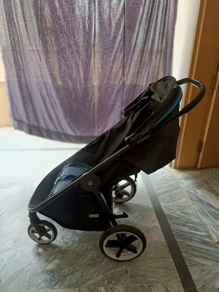 Baby Pram imported from USA 11