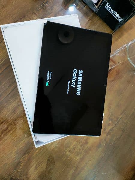 Samsung Tab A8 Just Open Box 2